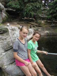 30_smiling rachel n sarah